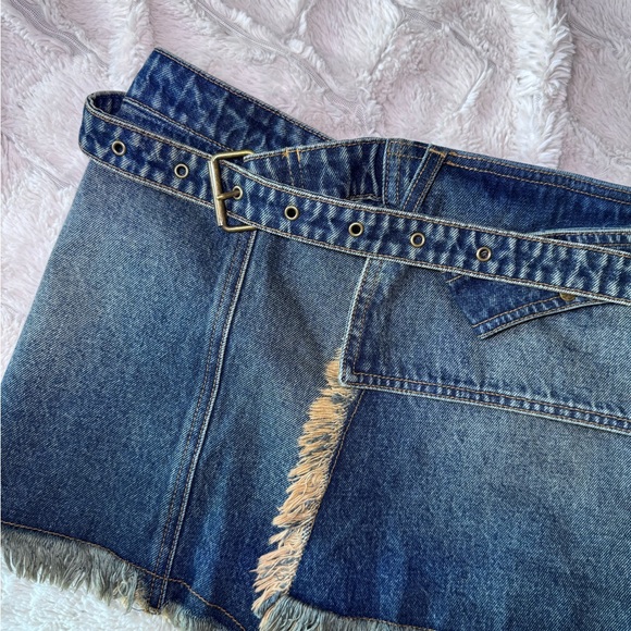 H:ours mini jean skirt - Picture 4 of 4
